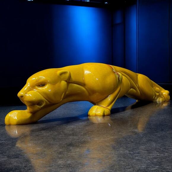 Mid Century Yellow Ceramic Panther Figurine – Rare Red Accent Glaze – 1950s - Picture 2 of 8